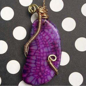 Beautiful dyed agate pendant necklace handmade
